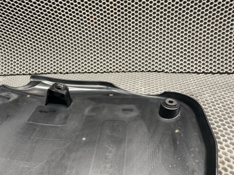 Декоративная крышка двигателя Land Rover Range Rover Evoque (L538, 2013г.)