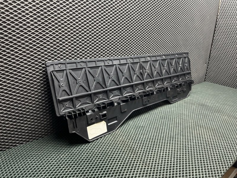 Обшивка багажника Land Rover Range Rover (L405, 2016г.)
