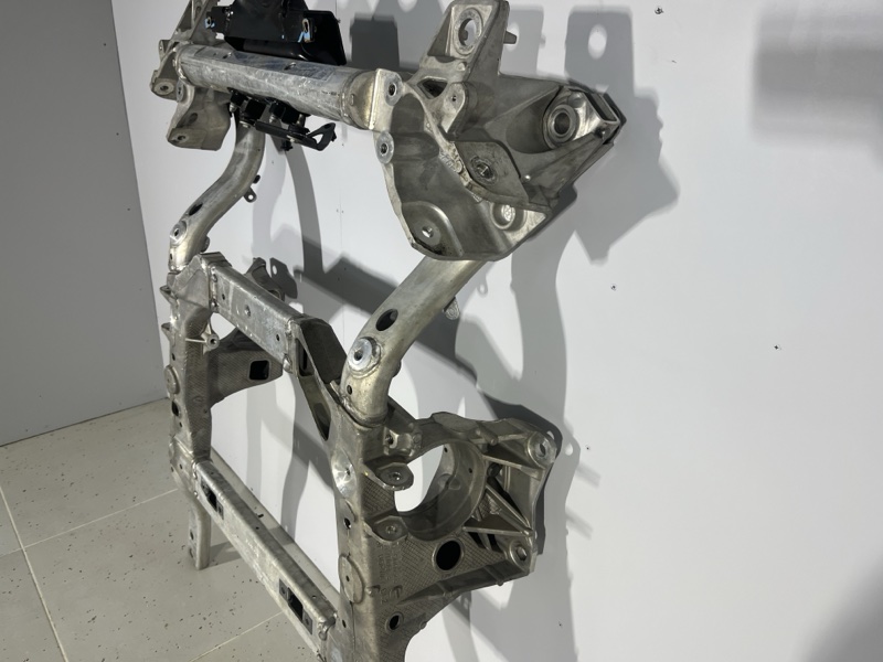 Подрамник Land Rover Range Rover Sport (L494, 2020г.)