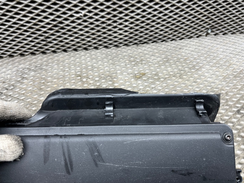 Воздухозаборник Volkswagen Tiguan (MBQ, 2023г.)