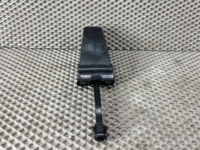 Ограничитель двери Land Rover Range Rover Sport (L461, 2024г.)