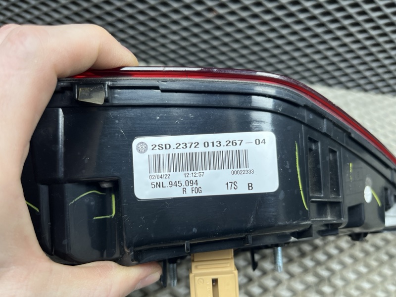 Фонарь противотуманный Volkswagen Tiguan (MBQ, 2022г.)