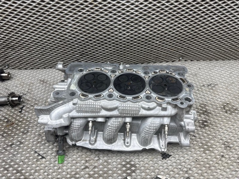 Головка блока цилиндров Land Rover Range Rover Sport (L320, 2012г.)