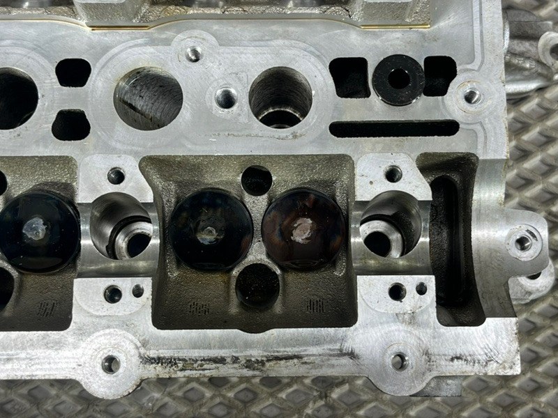 Головка блока цилиндров Land Rover Discovery 4 (L319, 2015г.)
