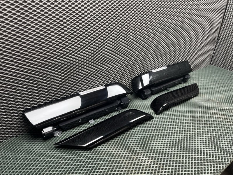 Карман двери (комплект) Land Rover Range Rover (L405, 2016г.)