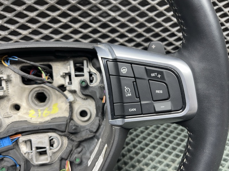 Руль с обогревом Land Rover Discovery Sport (L550, 2016г.)