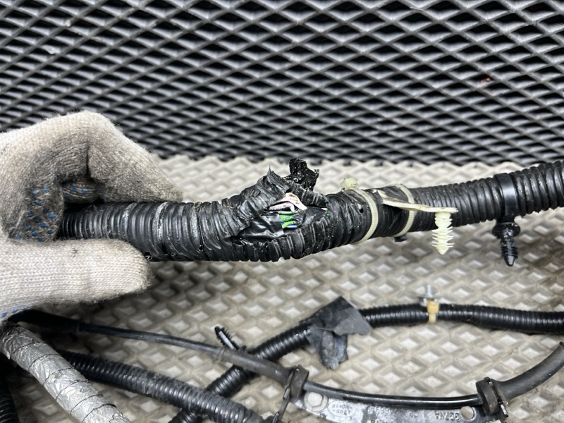 Проводка подрамника Land Rover Range Rover Sport (L494, 2020г.)