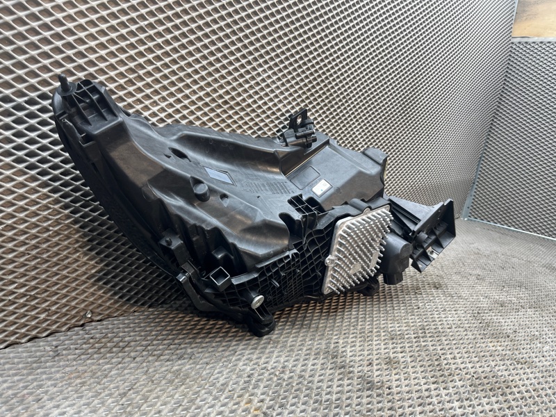 Фара светодиодная Land Rover Range Rover Sport (L461, 2023г.)