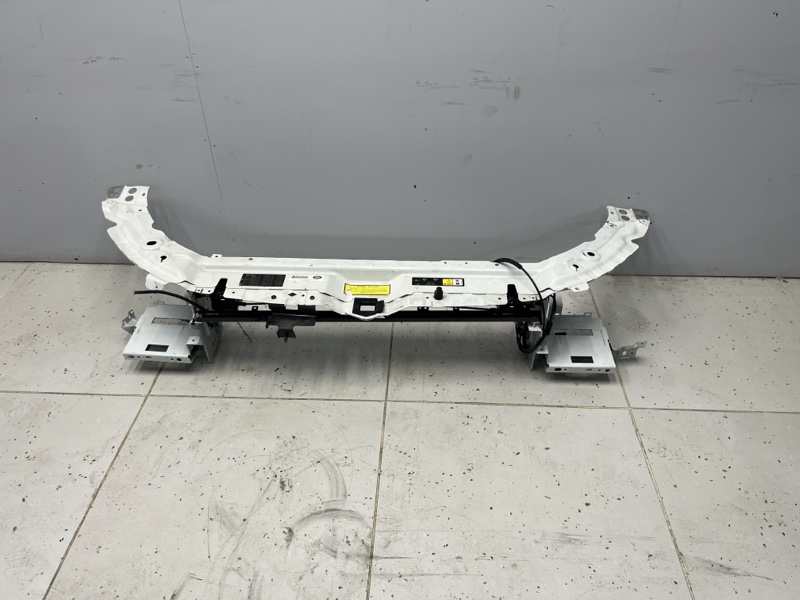 Передняя панель (телевизор) Land Rover Discovery Sport (L550, 2016г.)