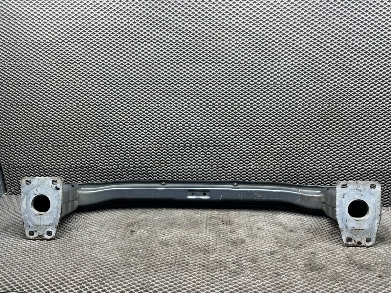 Усилитель бампера Land Rover Discovery Sport (L550, 2016г.)