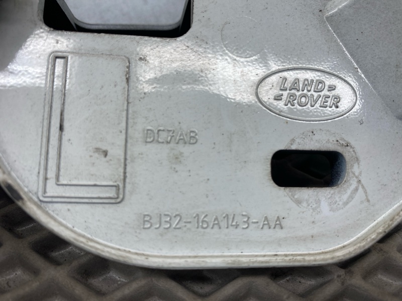 Кронштейн крыла Land Rover Range Rover Evoque (L538, 2013г.)