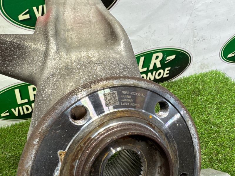 Кулак Land Rover Range Rover Sport (L461, 2023г.)