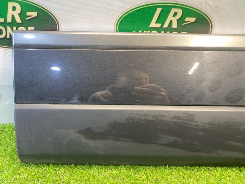Молдинг двери Land Rover Range Rover (L405, 2018г.)