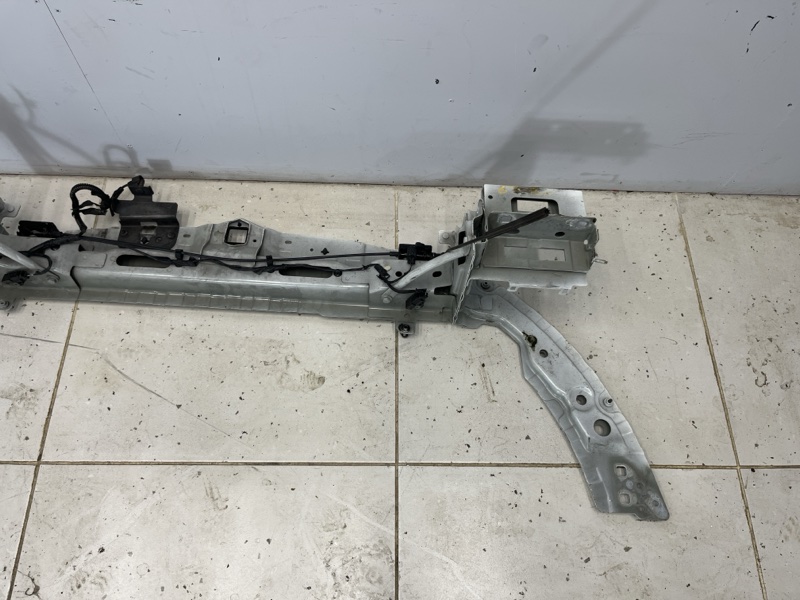 Передняя панель (телевизор) Land Rover Range Rover Evoque (L538, 2017г.)