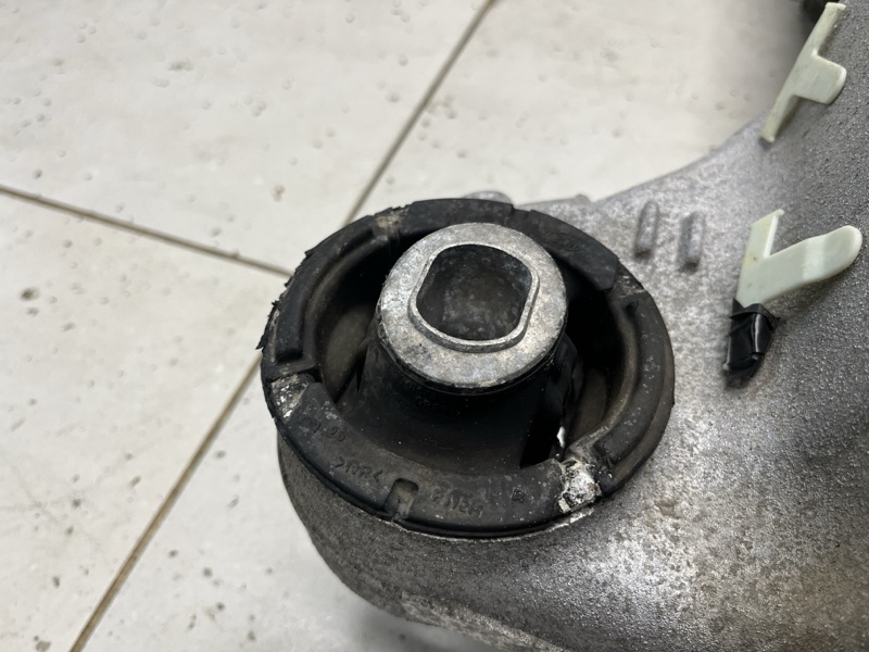 Подрамник Land Rover Range Rover Sport (L494, 2022г.)