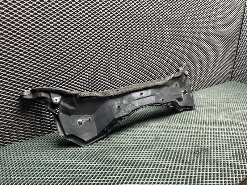 Пластик моторного отсека Land Rover Range Rover Sport (L461, 2025г.)