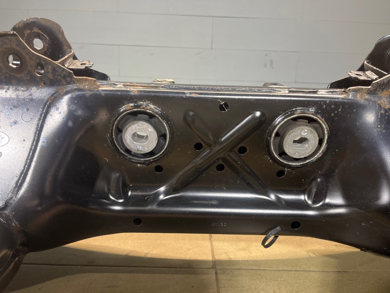 Подрамник Land Rover Defender (L663, 2020г.)