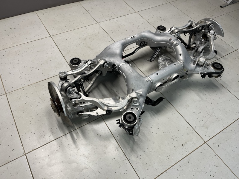 Подрамник в сборе Land Rover Range Rover Sport (L461, 2025г.)