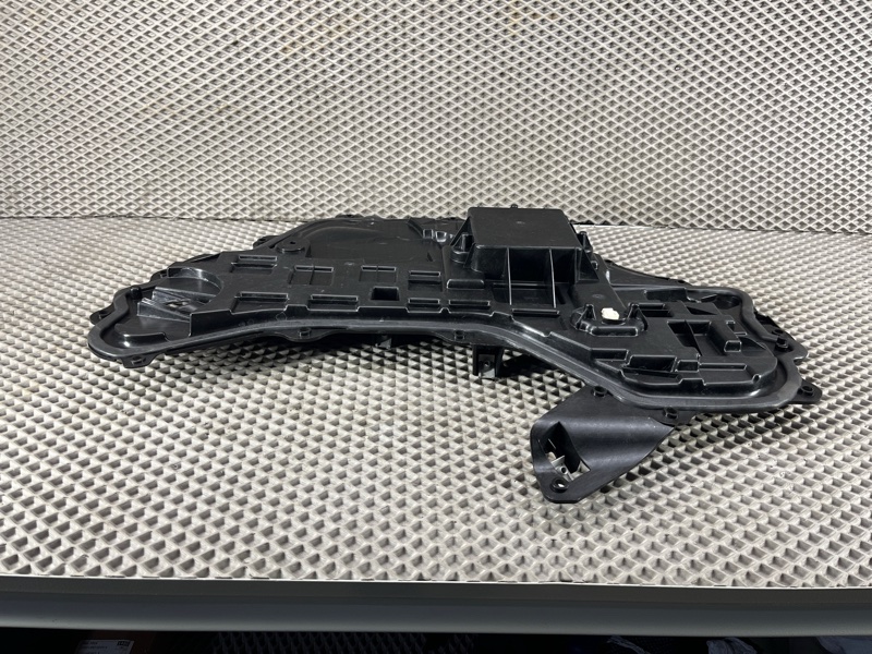 Панель двери Land Rover Range Rover Sport (L461, 2024г.)