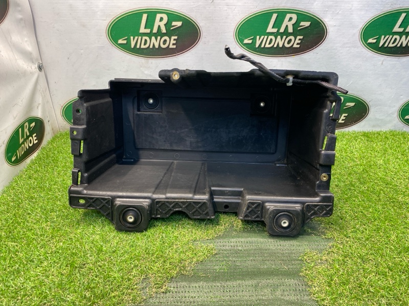 Крепление аккумулятора Land Rover Range Rover (L405, 2017г.)