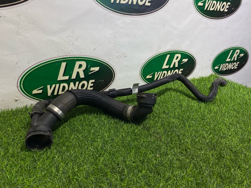 Патрубок системы охлаждения Land Rover Range Rover Evoque (L551, 2020г.)
