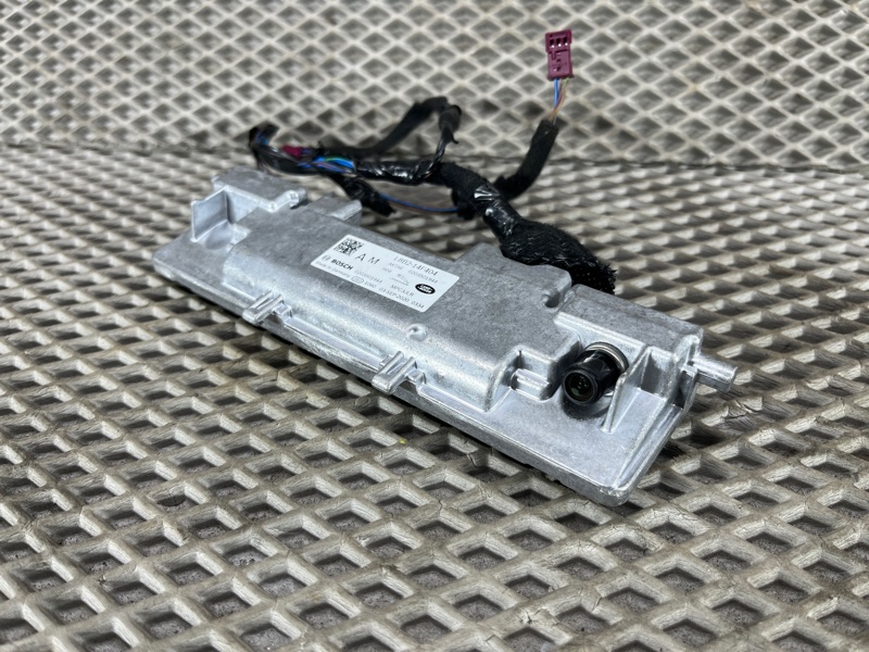 Камера контроля разметки / стереокамера Land Rover Defender (L663, 2020г.)