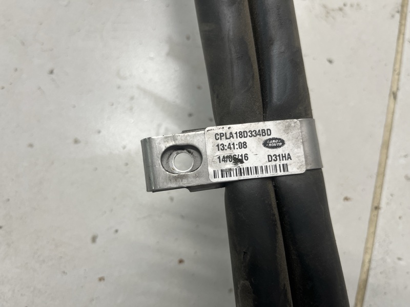 Патрубок отопителя (печки) Land Rover Range Rover (L405, 2016г.)