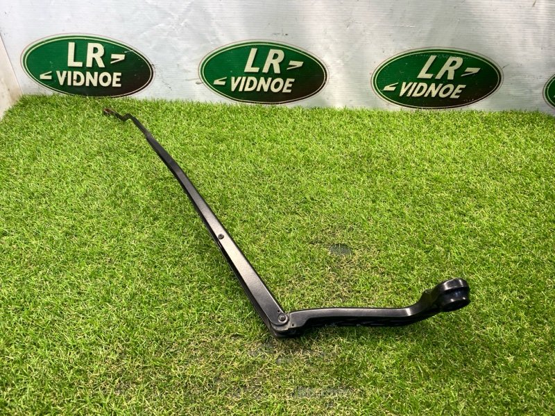 Поводок стеклоочистетеля Land Rover Range Rover 4 (L405, 2013г.)