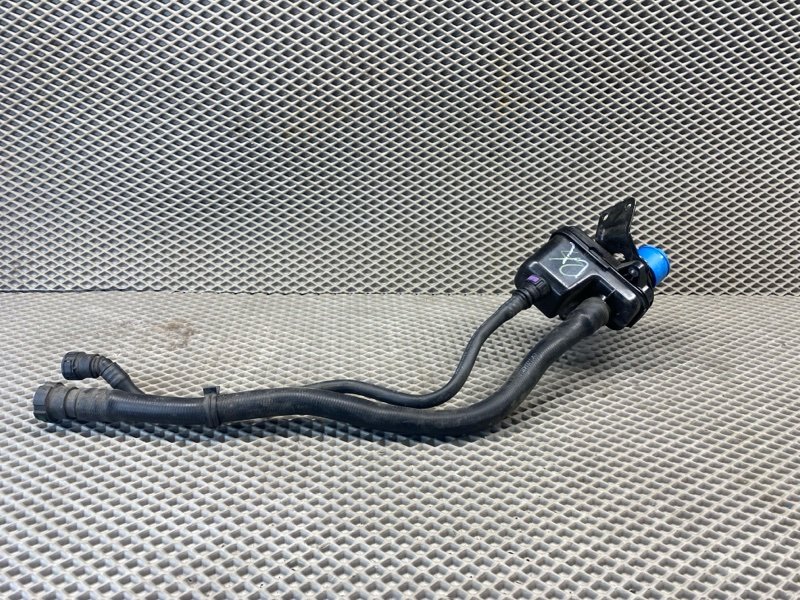 Горловина бака AdBlue (мочевины) Land Rover Range Rover Sport (L461, 2023г.)