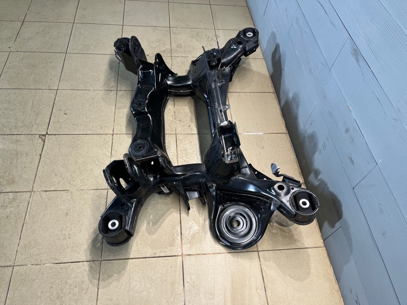 Подрамник Land Rover Range Rover Sport (L494, 2017г.)