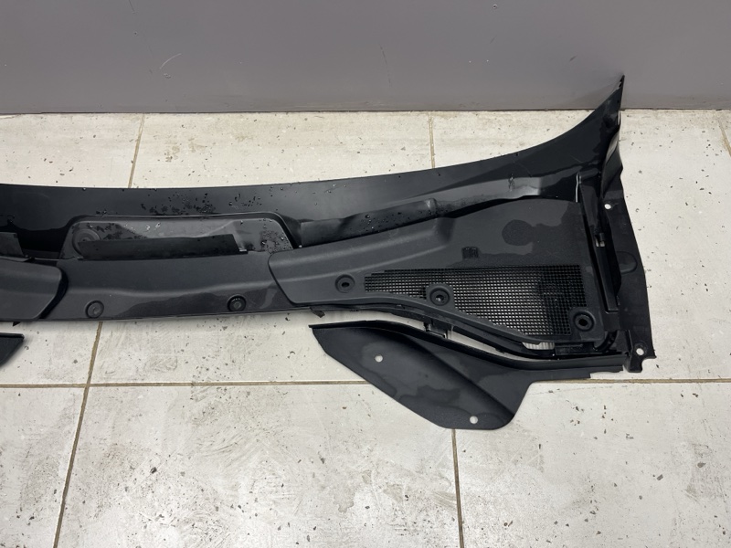 Жабо Land Rover Range Rover Sport (L461, 2025г.)