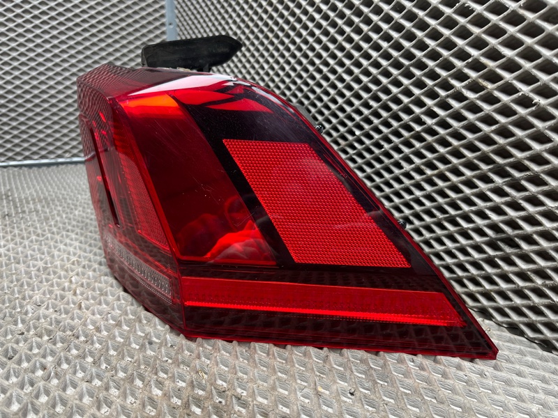 Фонарь Volkswagen Tiguan (MBQ, 2023г.)