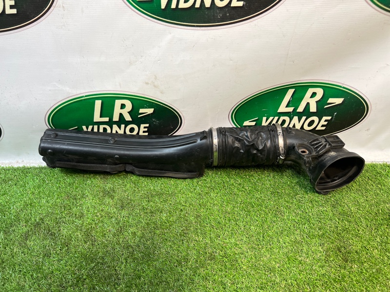 Патрубок воздушного фильтра Land Rover Range Rover Sport (L494, 2017г.)