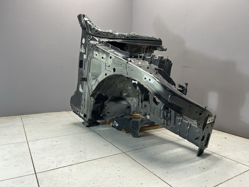Четверть Land Rover Range Rover Sport (L461, 2025г.)