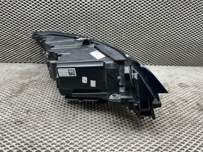 Фара Land Rover Discovery Sport (L550, 2020г.)