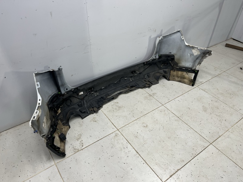 Бампер Land Rover Discovery Sport (L550, 2018г.)