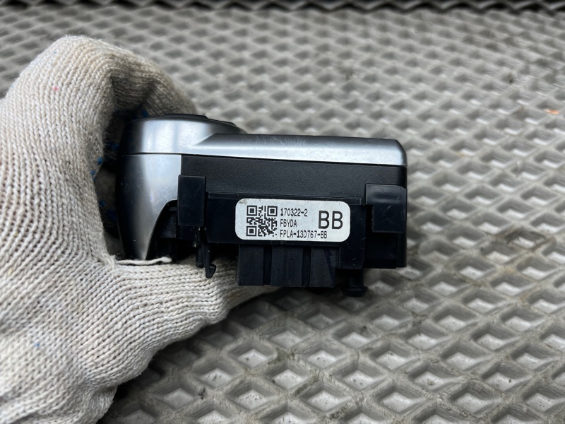 Кнопки на руль Land Rover Range Rover Sport (L494, 2017г.)