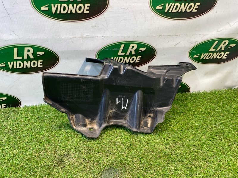 Пыльник двигателя Land Rover Range Rover Sport SVR (L494, 2016г.)
