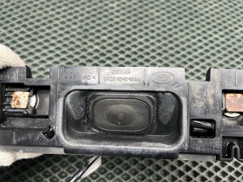 Кнопка открытия багажника Land Rover Range Rover (L405, 2016г.)