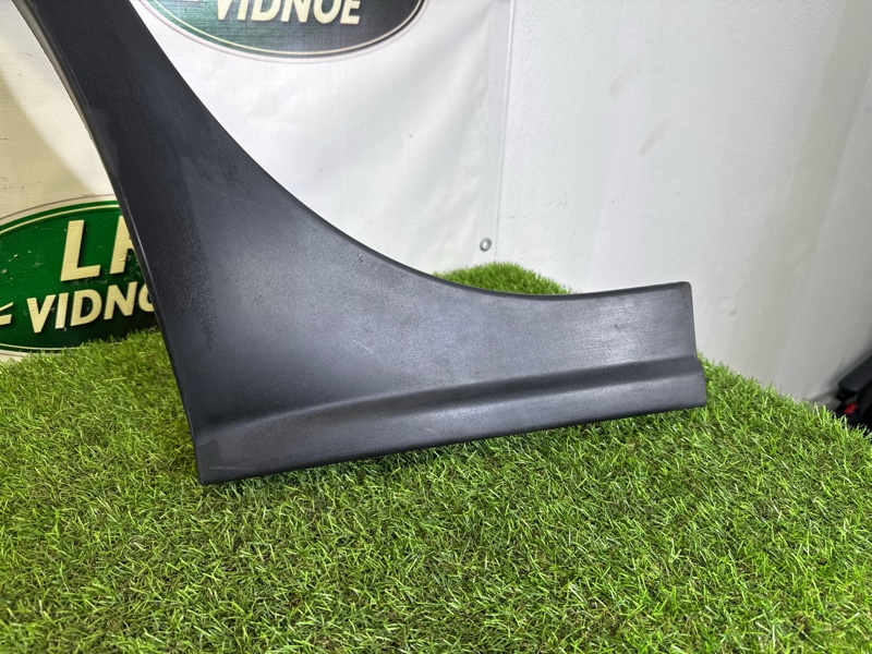 Накладка колесной арки Land Rover Range Rover Sport (L461, 2023г.)