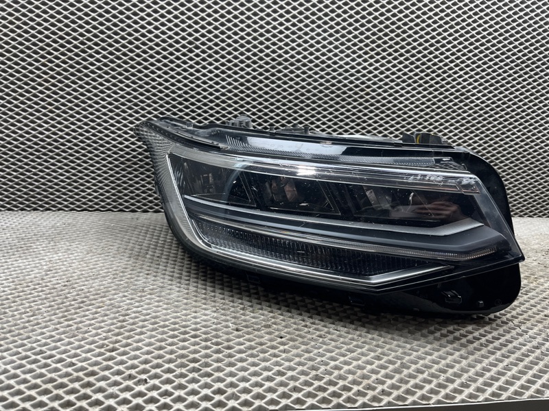 Фара Volkswagen Tiguan (MBQ, 2023г.)