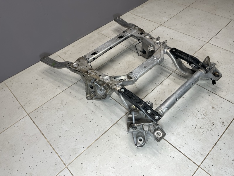 Подрамник Land Rover Range Rover Sport (L494, 2015г.)