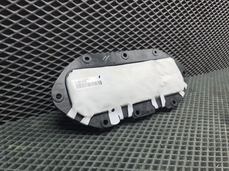 Подушка безопасности пассажира Land Rover Range Rover Velar (L560, 2018г.)