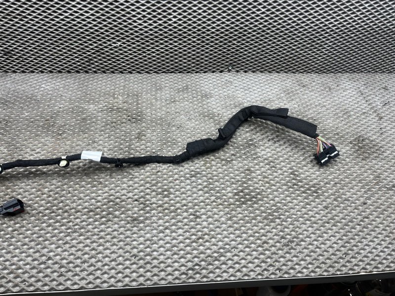 Проводка двери Jeep Wrangler (JL, 2025г.)