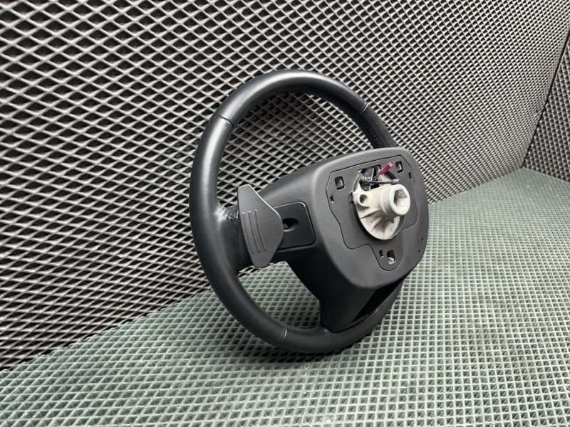 Руль с обогревом Land Rover Discovery Sport (L550, 2016г.)