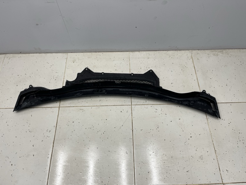 Жабо Land Rover Range Rover (L405, 2016г.)