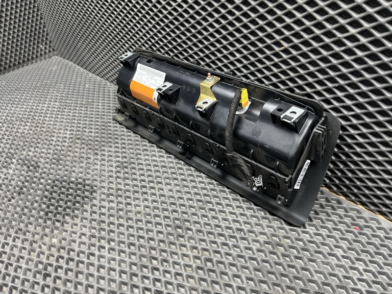 Подушка безопасности в колени Land Rover Range Rover Evoque (L538, 2012г.)