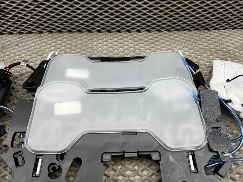 Поясничный упор Land Rover Range Rover Sport (L461, 2024г.)