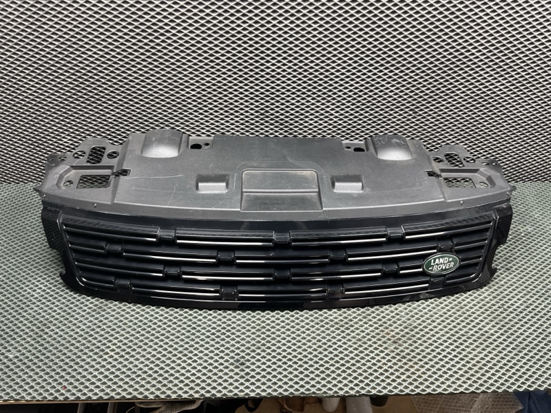 Решетка радиатора Land Rover Range Rover Sport (L461, 2025г.)