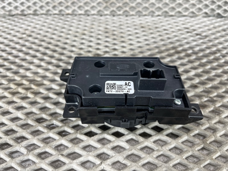 Блок управления печки/климат-контроля Land Rover Defender (L663, 2020г.)